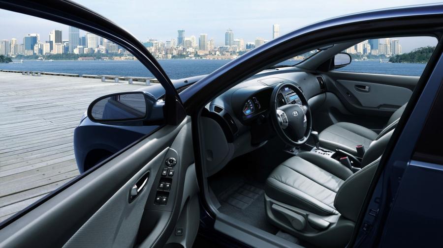  Hyundai Elantra 2006 года  (фото 94 из 125)